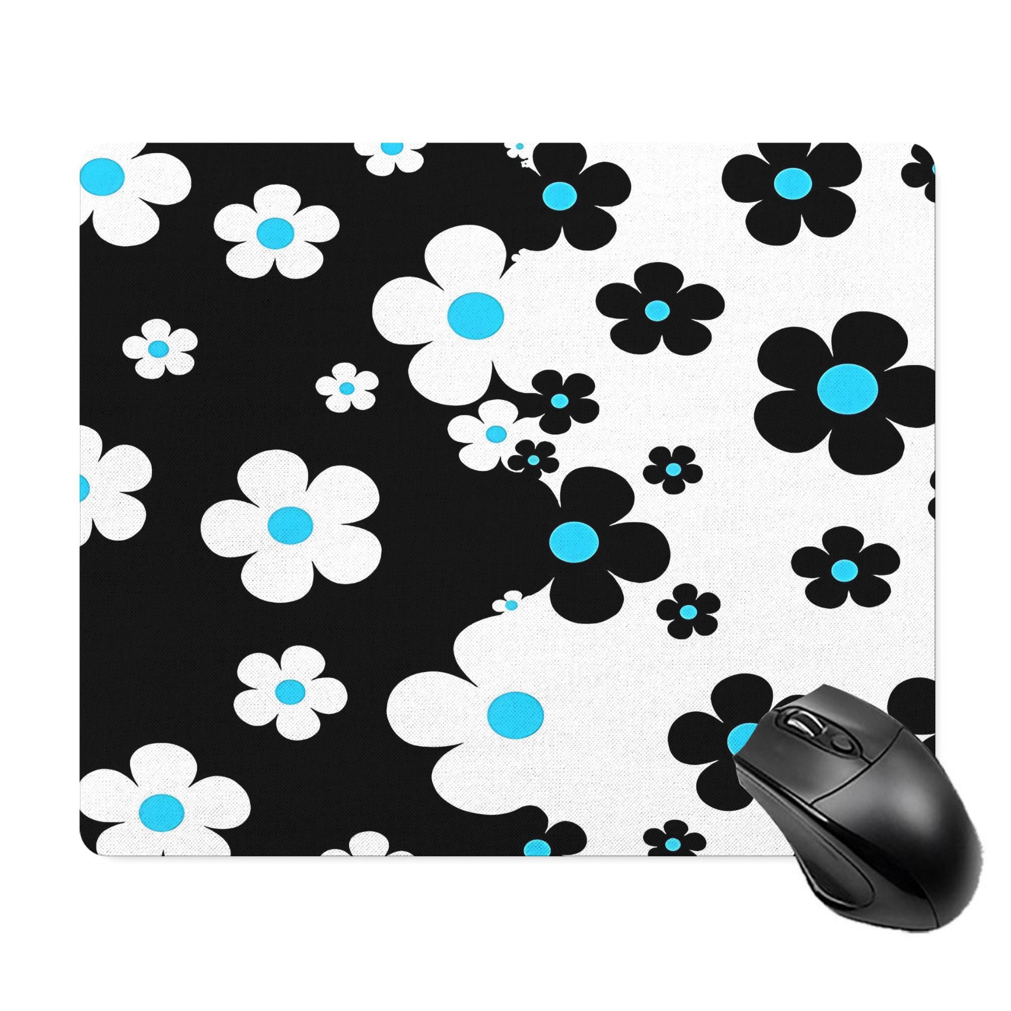1pc a Mouse Pad Featuring a 60S Pop Design with Small Black And White Flowers And Blue Centers, Suitable for Both Office Use And Gaming, Designed for Multifunctional Practicality
